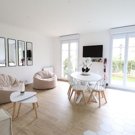La Boheme By Plaza Apartment Serris Luaran gambar