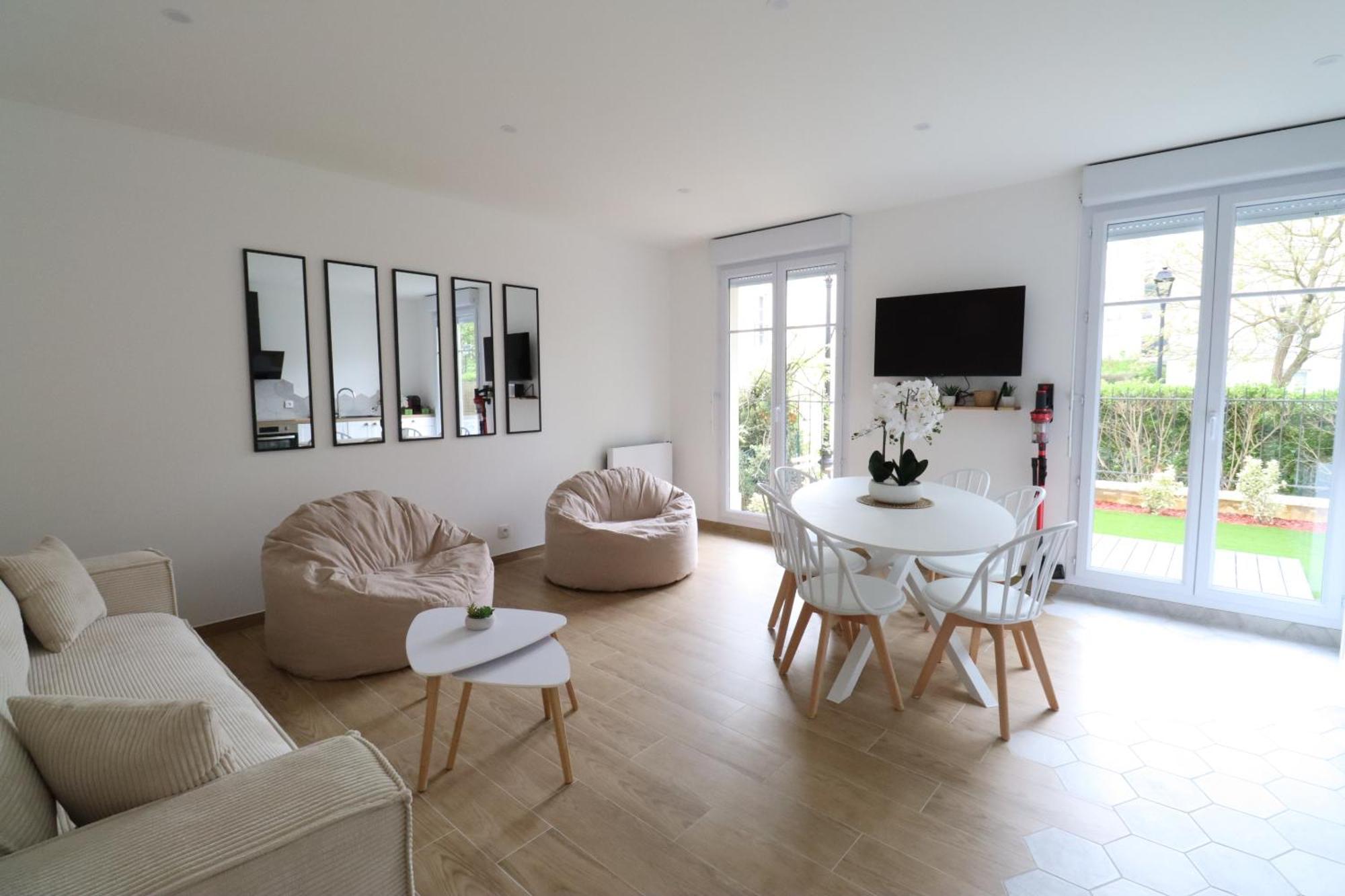 La Boheme By Plaza Apartment Serris Luaran gambar